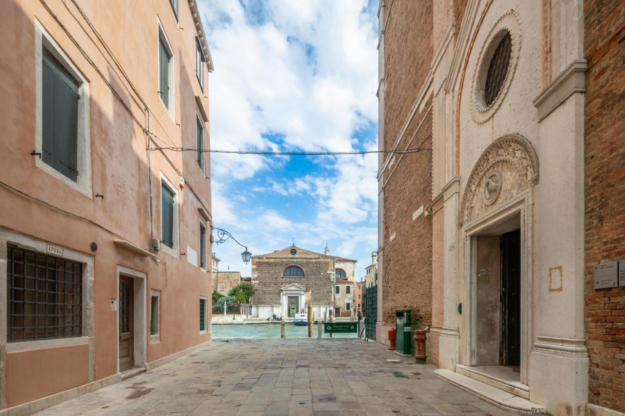 Bright Apartment On Venetian Roofs R&R エクステリア 写真